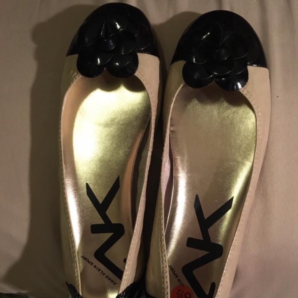 Ladies Shoes